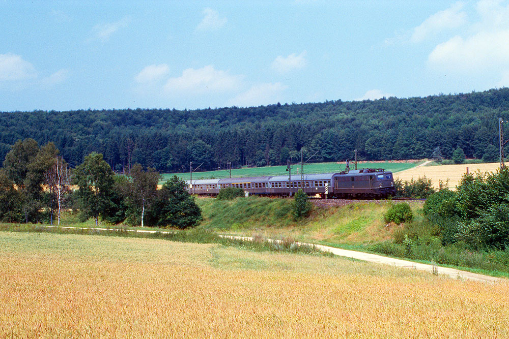 https://www.eisenbahnfotograf.de/datei/August 1986/1430149 DB 140116 Urspring 2.8.86.jpg